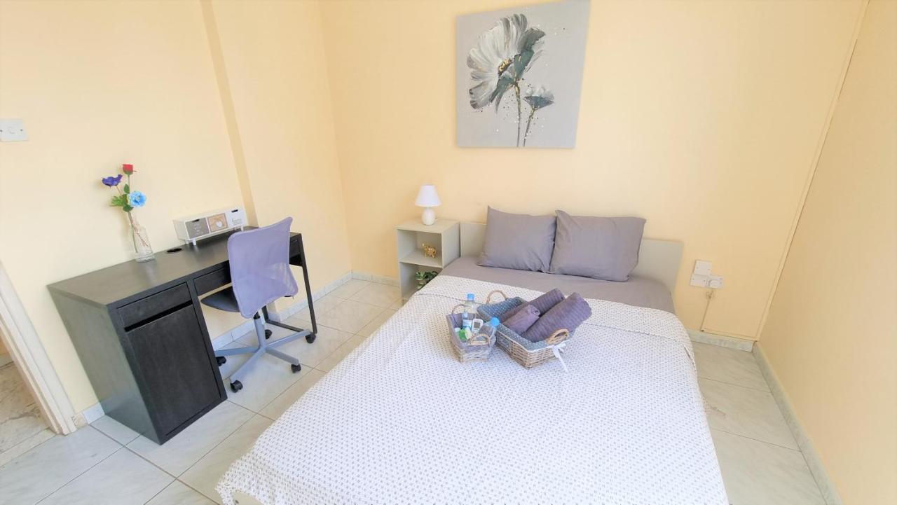 Comfy Rooms In A Shared Apartment Near Salt Lake With Internet And Netflix Larnaca Luaran gambar