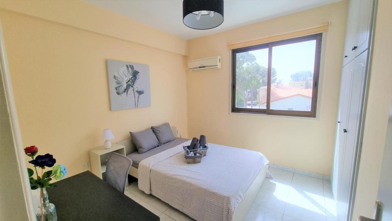 Comfy Rooms In A Shared Apartment Near Salt Lake With Internet And Netflix Larnaca Luaran gambar